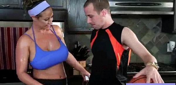  Busty Housewife (eva notty) In Hardcore Sex Action Secene movie-14
